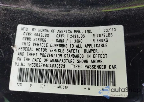 2013 Honda Accord Touring z USA, uszkodzony, nr VIN 1HGCR3F94DA030629